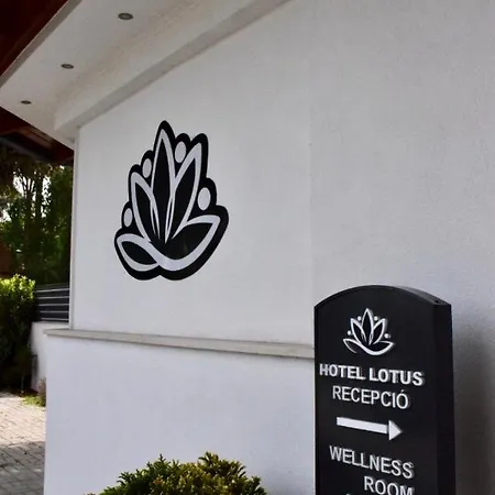 Lotus Halasztelek