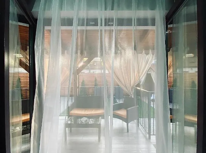 Lotus Szálloda 2*